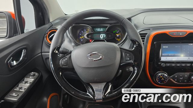 Renault Korea QM3 2015 — photo 19