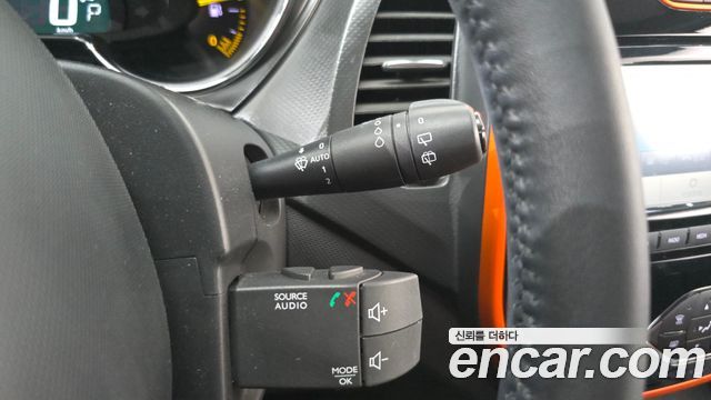 Renault Korea QM3 2015 — photo 24