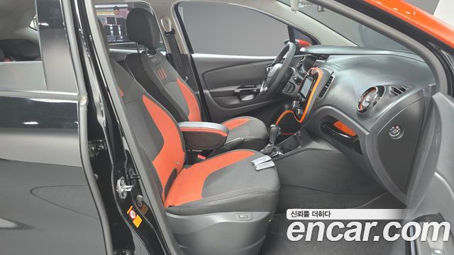 Renault Korea QM3 2015 — photo 16