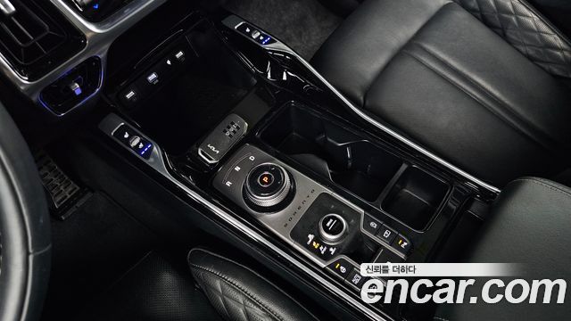 Kia Sorento 2023 — photo 12