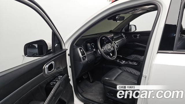 Kia Sorento 2023 — photo 13