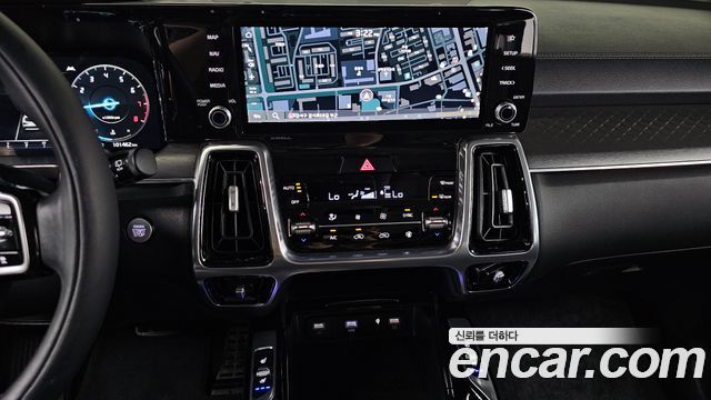 Kia Sorento 2023 — photo 20