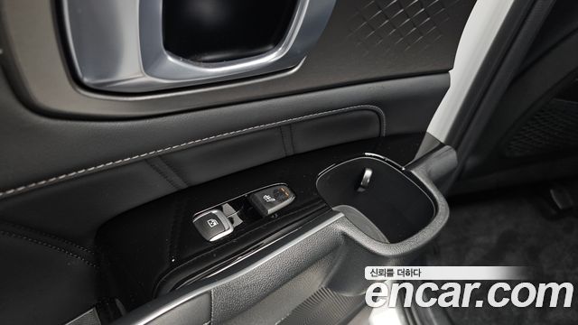 Kia Sorento 2023 — photo 25