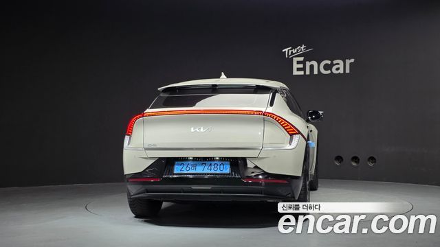 Kia EV6 2023 — photo 4