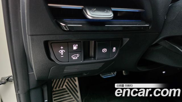 Kia EV6 2023 — photo 20