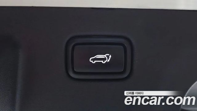 Kia EV6 2023 — photo 21