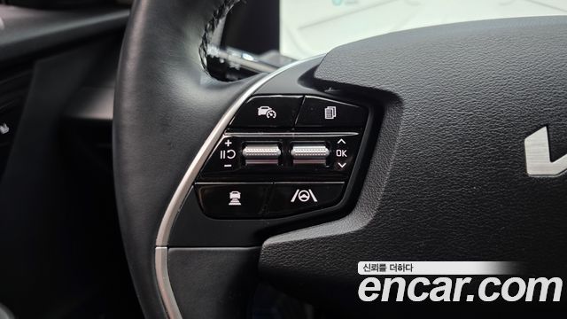 Kia EV6 2023 — photo 22