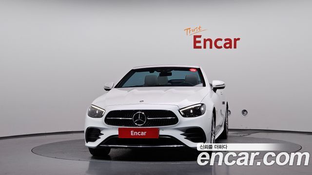 Mercedes-Benz E-Class 2022 — photo 3