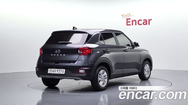 Hyundai Venue 2020 — photo 2