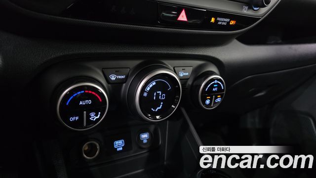 Hyundai Venue 2020 — photo 22
