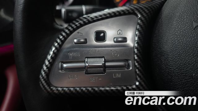 Mercedes-Benz CLS-Class 2019 — photo 30