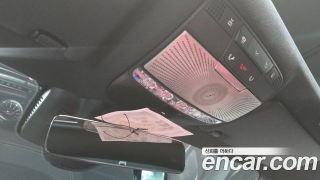 Mercedes-Benz CLS-Class 2019 — photo 31