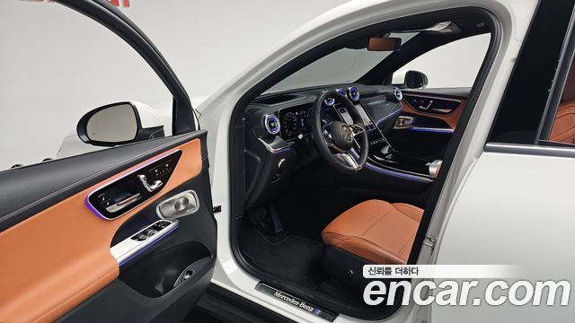 Mercedes-Benz GLC-Class 2026 — photo 13