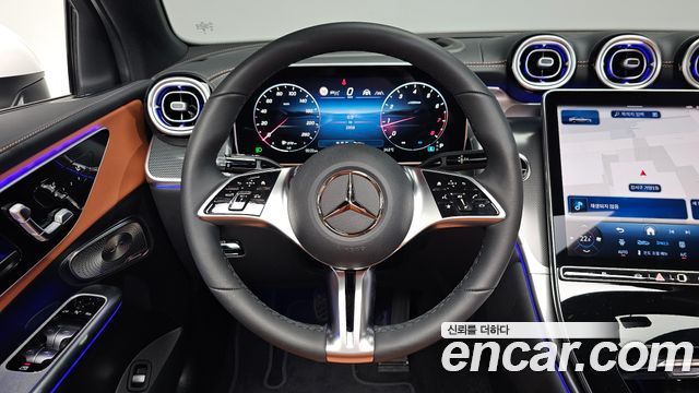 Mercedes-Benz GLC-Class 2026 — photo 19