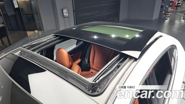 Mercedes-Benz GLC-Class 2026 — photo 32