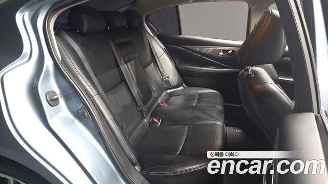Infiniti Q50 2015 — photo 12