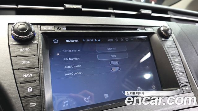 Toyota Prius 2015 — photo 24