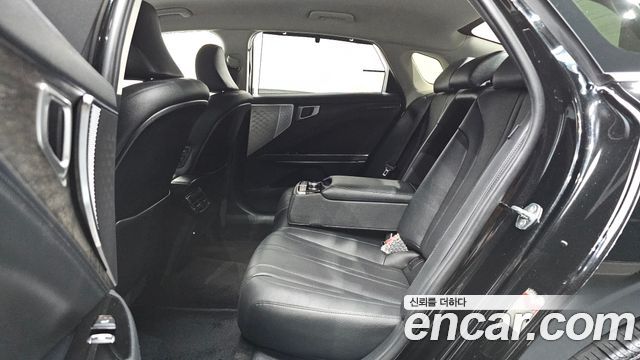Kia K8 2022 — photo 17