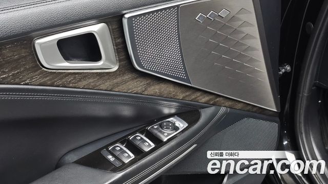 Kia K8 2022 — photo 26