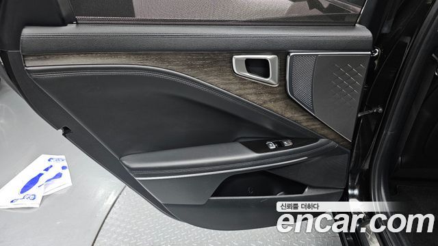 Kia K8 2022 — photo 15