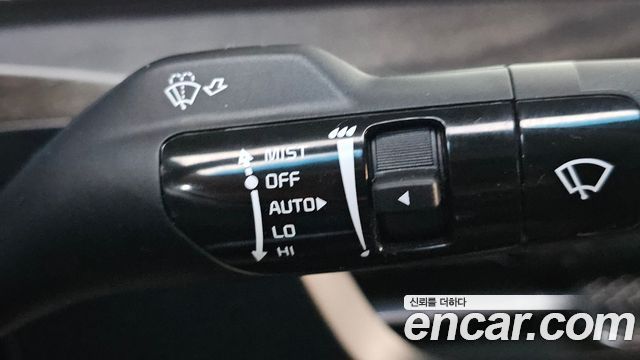 Kia K8 2022 — photo 32