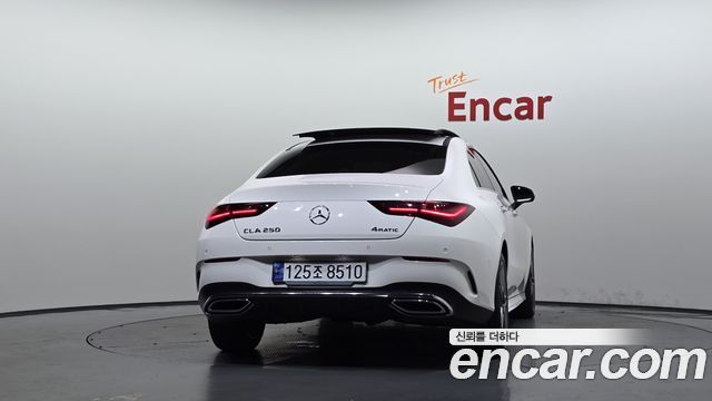 Mercedes-Benz CLA-Class 2024 — photo 4