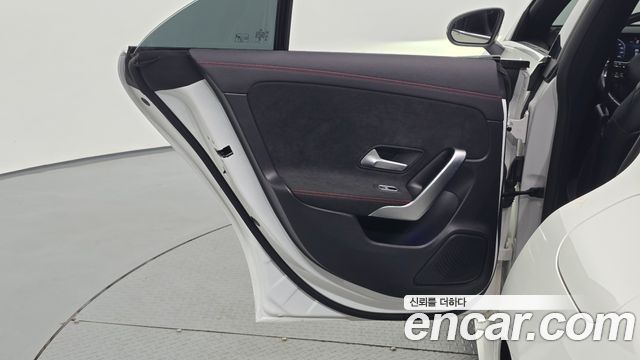 Mercedes-Benz CLA-Class 2024 — photo 15