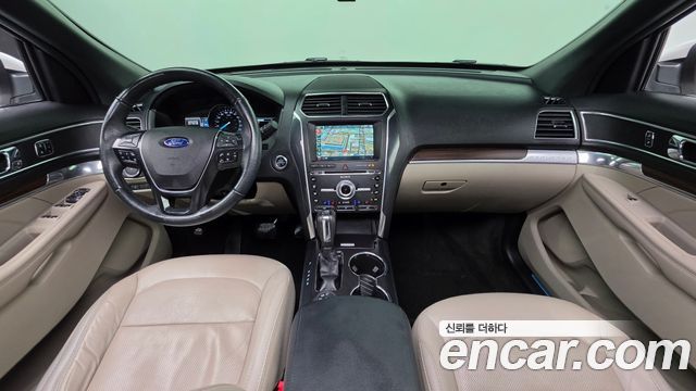 Ford Explorer 2018 — photo 7