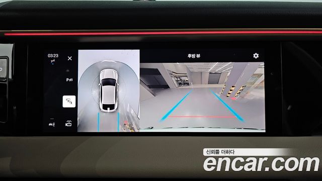 Porsche Macan 2025 — photo 27