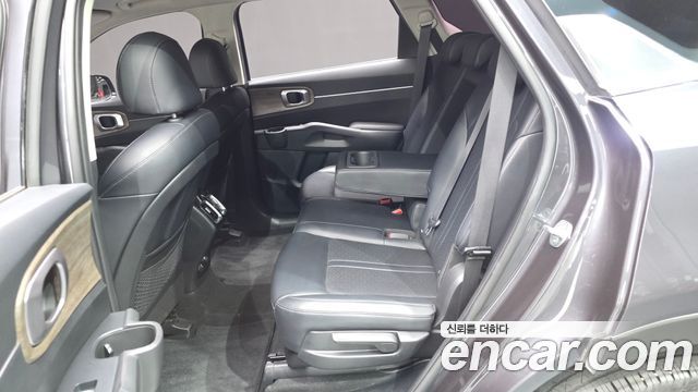 Kia Sorento 2021 — photo 18