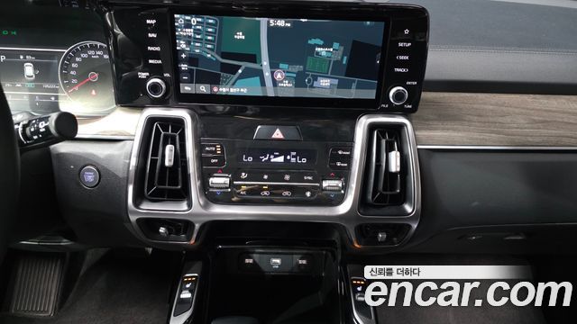 Kia Sorento 2021 — photo 19