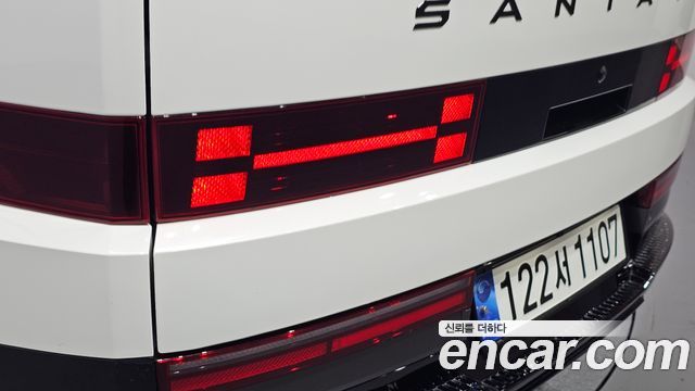 Hyundai Santafe 2025 — photo 9