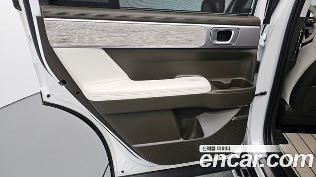 Hyundai Santafe 2025 — photo 15