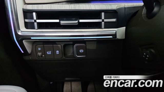 Hyundai Santafe 2025 — photo 29