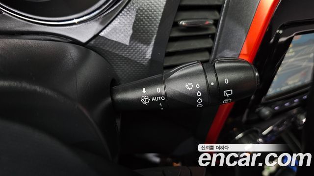 Renault Korea QM3 2015 — photo 21