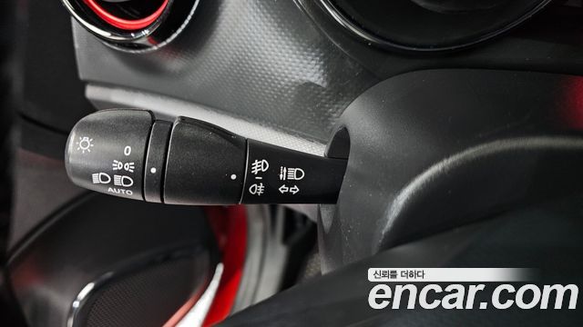 Renault Korea QM3 2015 — photo 31