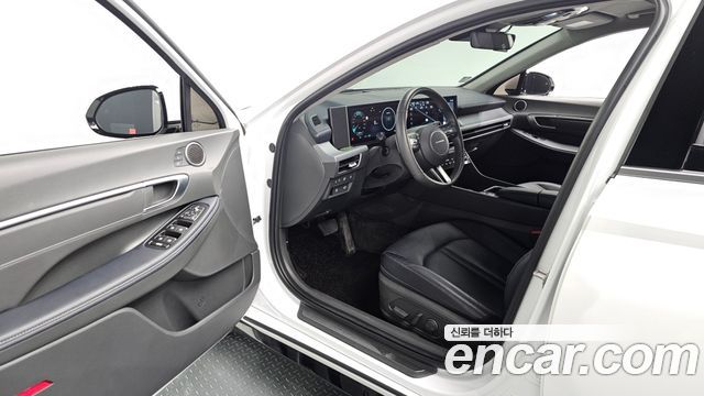 Hyundai Sonata 2024 — photo 13