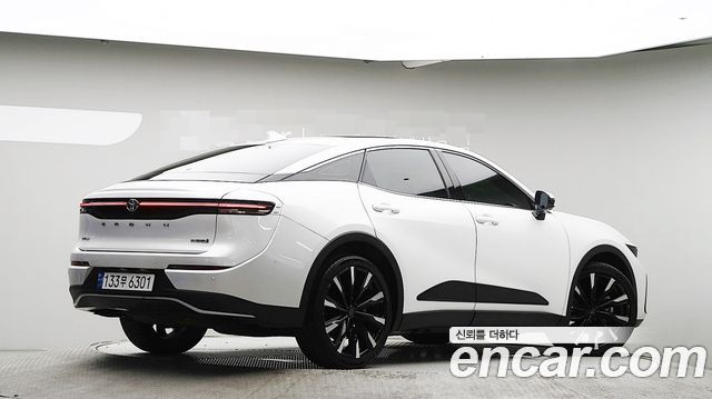 Toyota Crown 2023 — photo 4