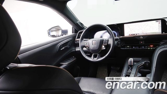 Toyota Crown 2023 — photo 14