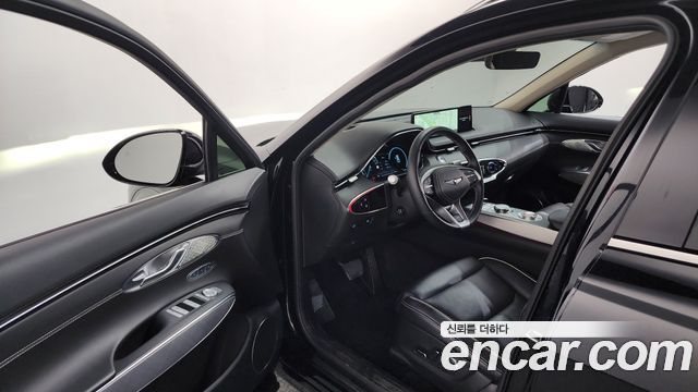 Genesis GV70 2022 — photo 13