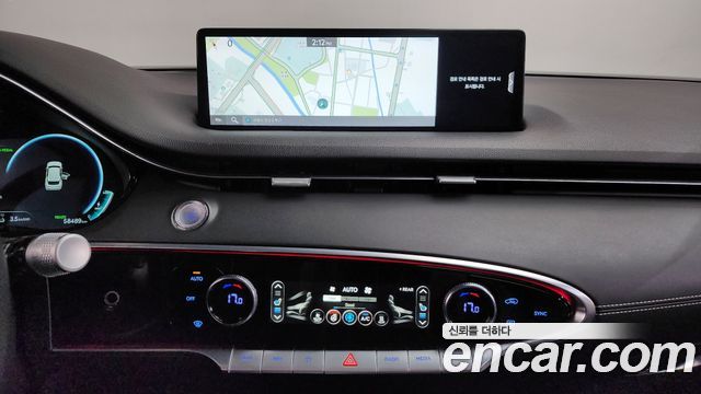 Genesis GV70 2022 — photo 19