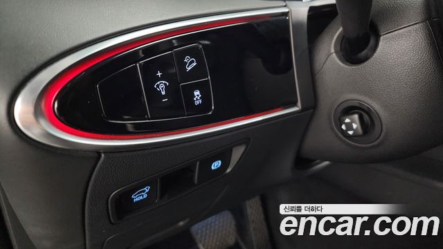 Genesis GV70 2022 — photo 28