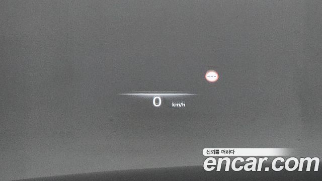 Genesis GV70 2022 — photo 32