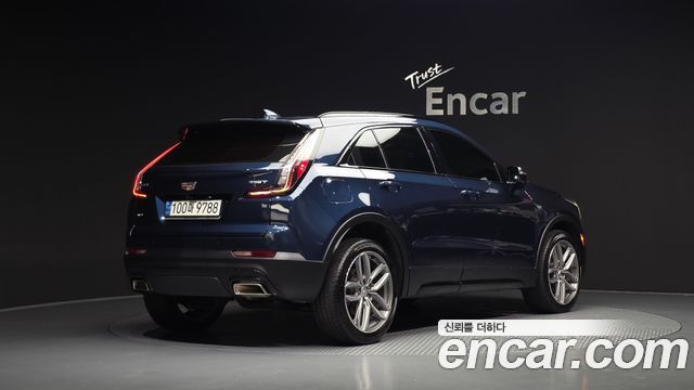 Cadillac XT4 2021 — photo 2