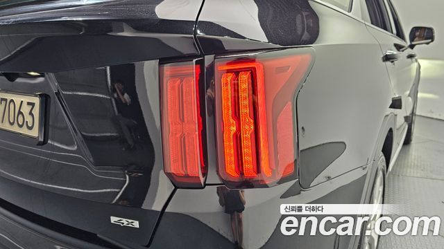Kia Sorento 2023 — photo 9
