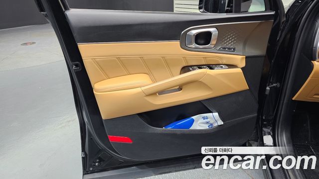 Kia Sorento 2023 — photo 14