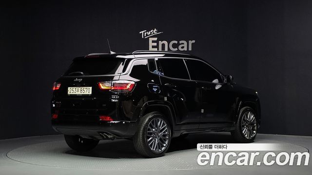 Jeep Compass 2022 — photo 2