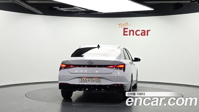 Hyundai AVANTE 2021 — photo 4