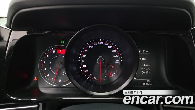 Hyundai AVANTE 2021 — photo 11
