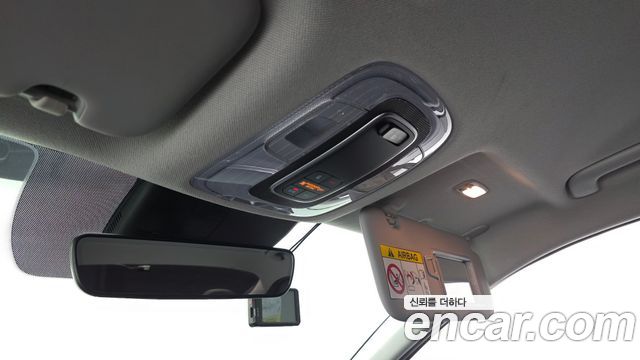 Hyundai AVANTE 2021 — photo 27